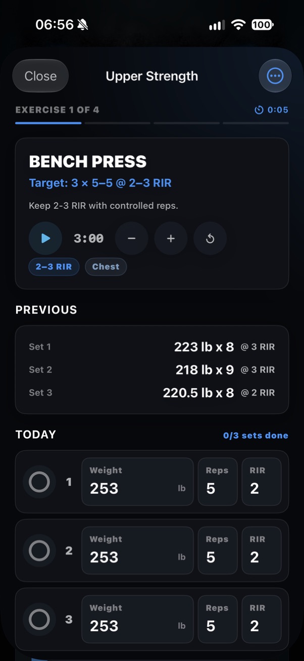 DEADLOAD active Upper Strength workout showing Bench Press targets, previous sets, and today's set inputs.